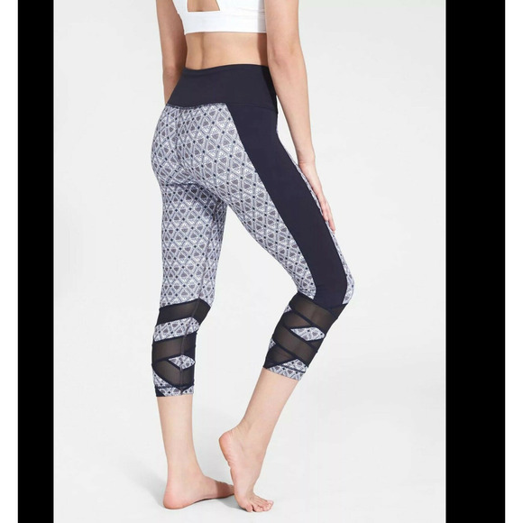 ATHLETA Mantra Legging Powervita- SMALL - Picture 3 of 14